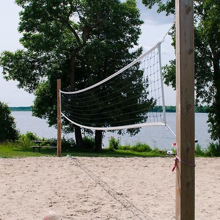 Woodland Estate Resort Campbellford Екстер'єр фото