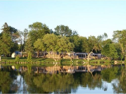 Woodland Estate Resort Campbellford Екстер'єр фото